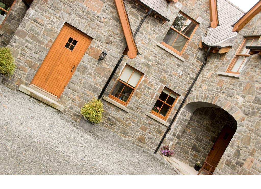 Courtyard Mews Armagh City Exterior foto